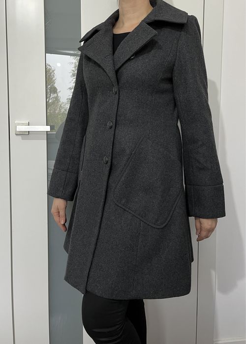 Soaked in Luxury szary rozkloszowany płaszcz midi