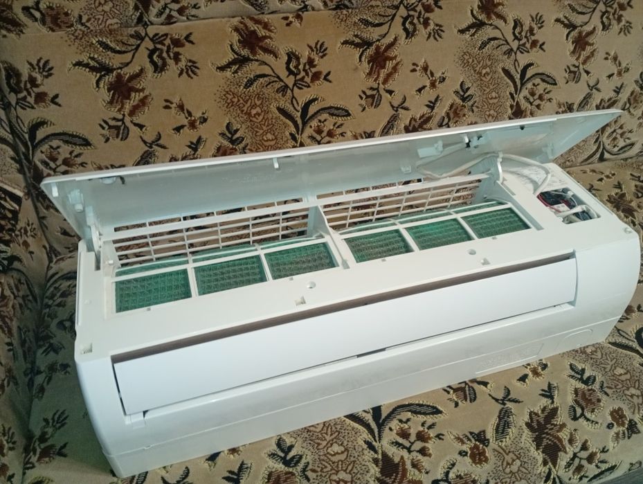 "Голова" кондиционера TCL TAC-09HSA/IFP