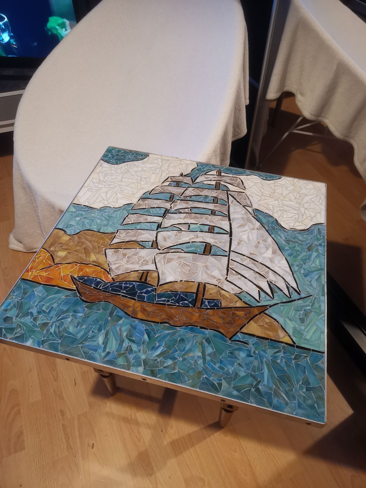 Stolik kawowy handmade szkiełka ceramiczne statek