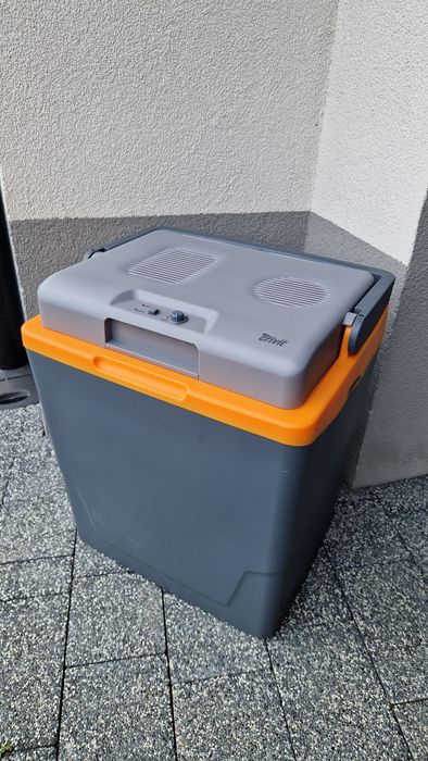 29L Lodówka turystyczna chłodziarka  12V 230V Grzanie Chłodzenie