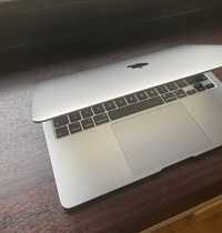 MacBook Air 13 2020 i5/8GB/256GB A2179