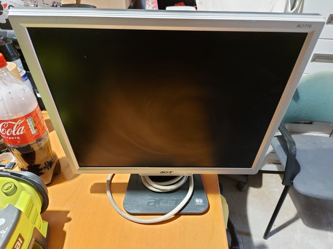 Monitor LCD Acer Al 1716