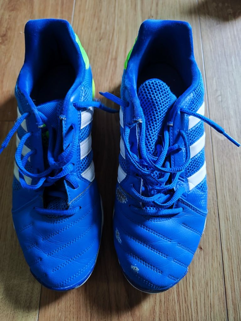 Buty halowki do piłki nożnej Adidas FV2551