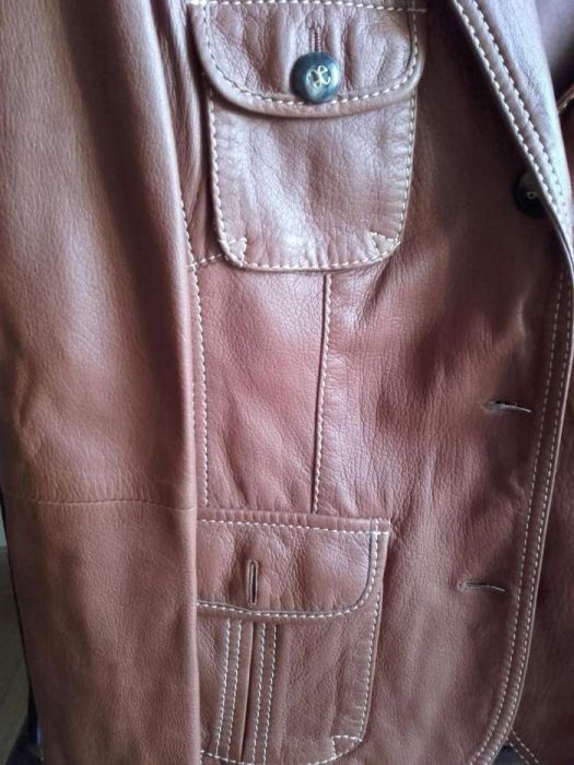 Casaco em pele cor de mel Elegance