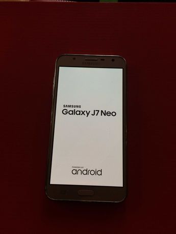 Смартфон Samsung Galaxy J7 Neo