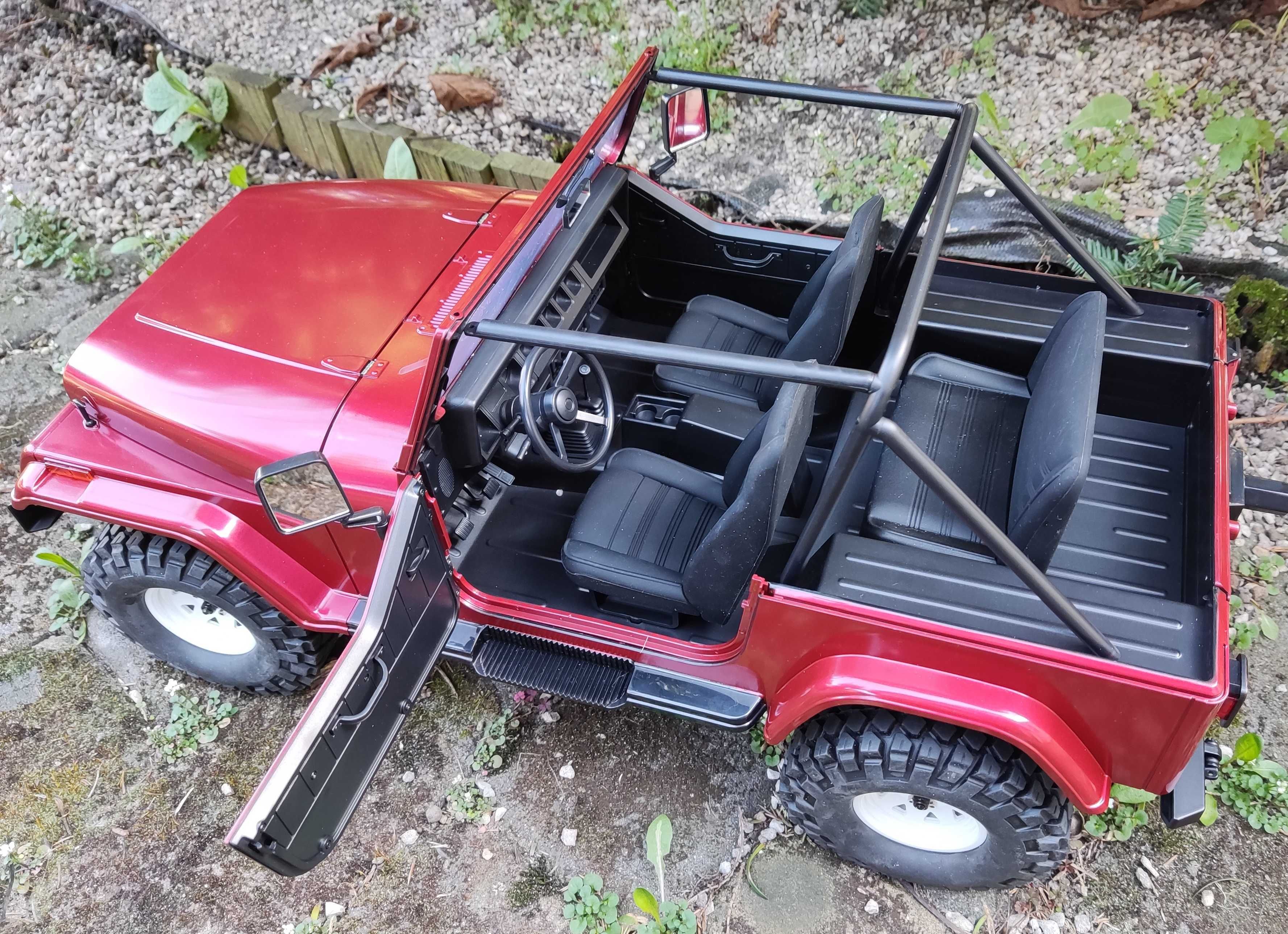 Jeep Wrangler YJ 4x4 1:8 RC FMS RTR