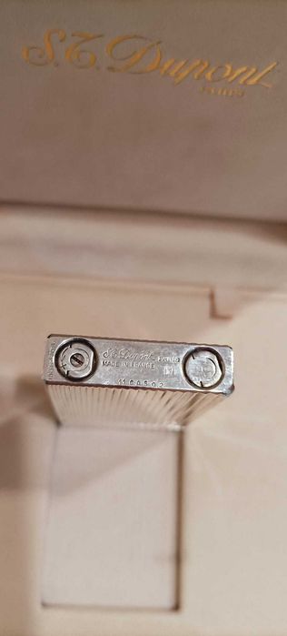 Isqueiro Dupont em prata