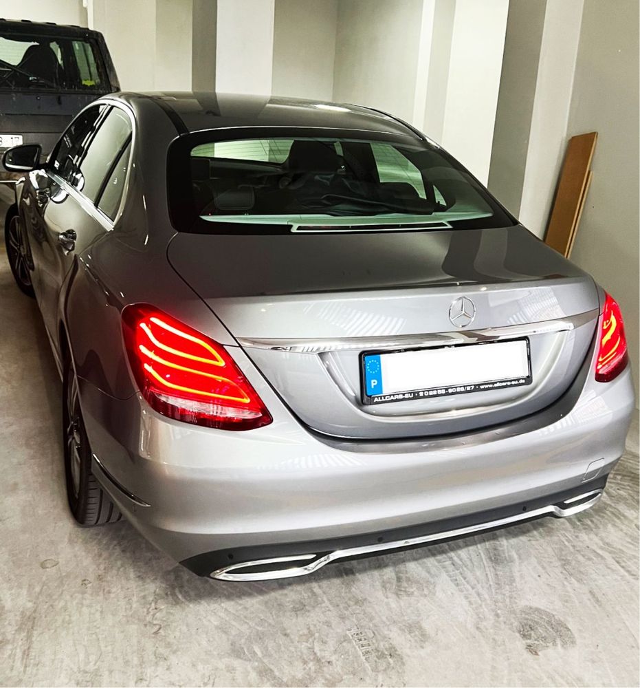 Mercedes benz c200