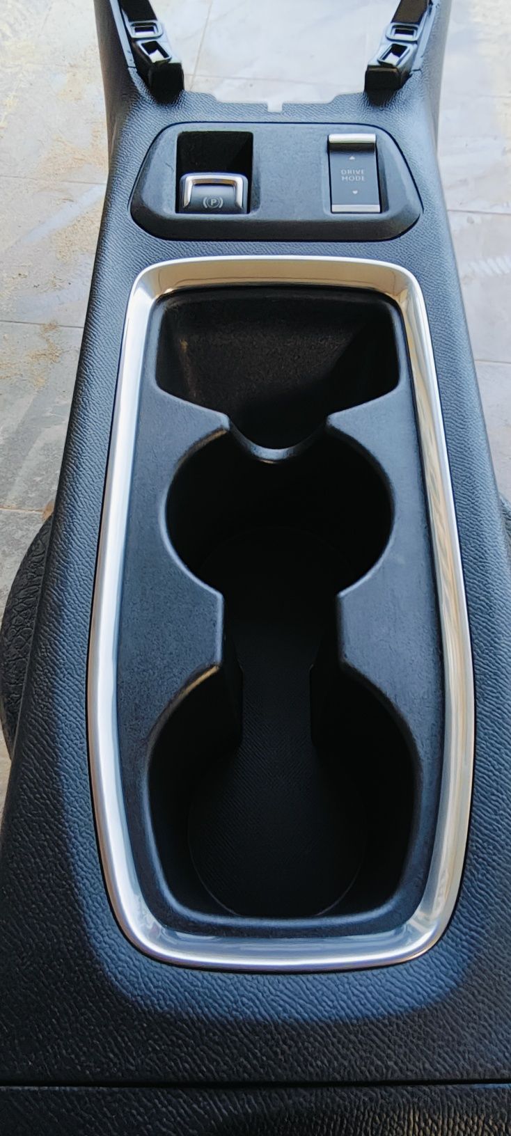 Konsola tunel środkowy Opel Corsa F Electric JAK NOWA! Stan idealny!