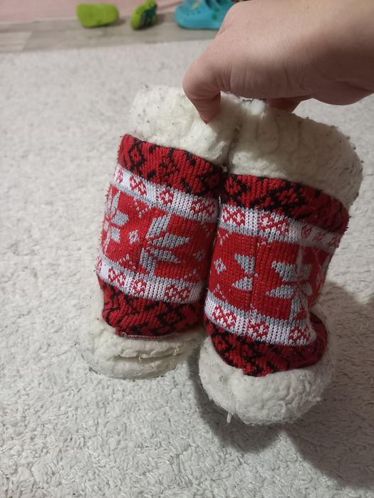 Продам чуни на овчине