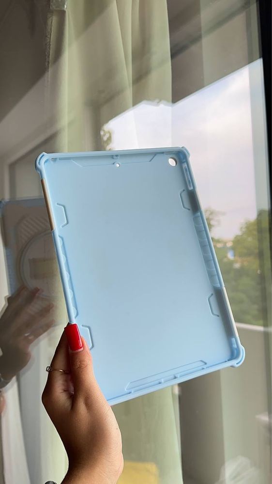 Etui na iPad 10.2 2019/2020/2021