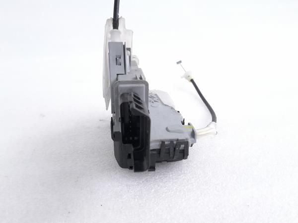 Fechadura / fecho porta trás esquerdo PEUGEOT 3008 I (0U_)