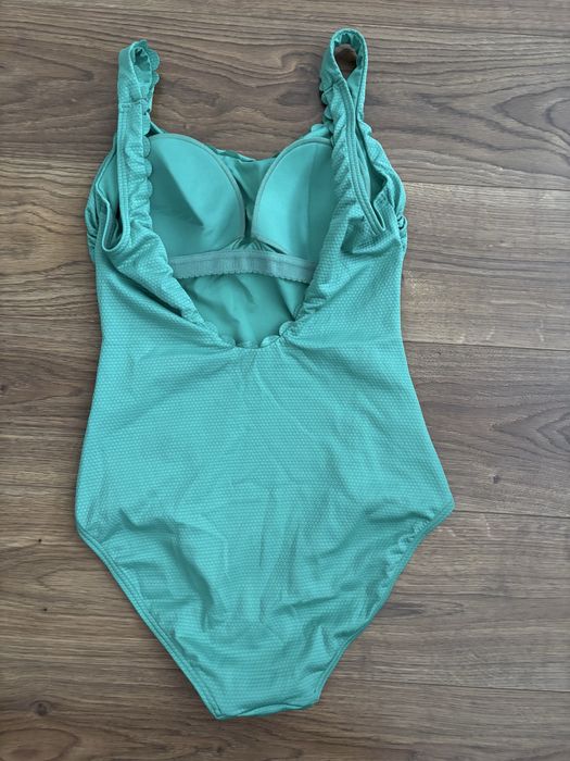 Дуже стильні купальники Next