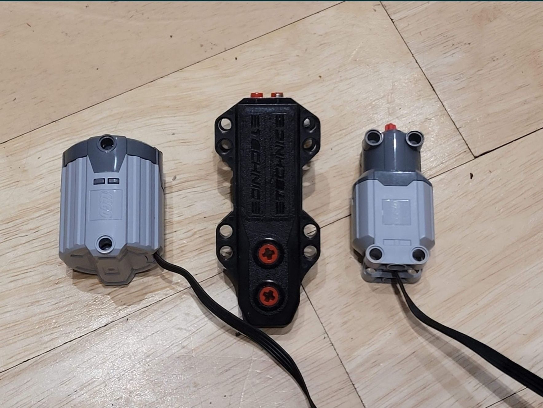 Lego Technic оригинал моторы XL L M Servo Buggy пульт Лего control+