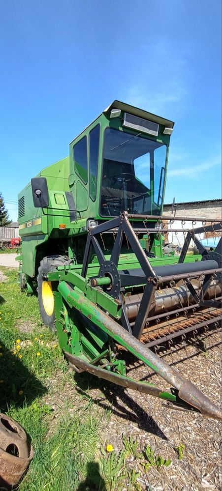 Комбайн john deere 1052
