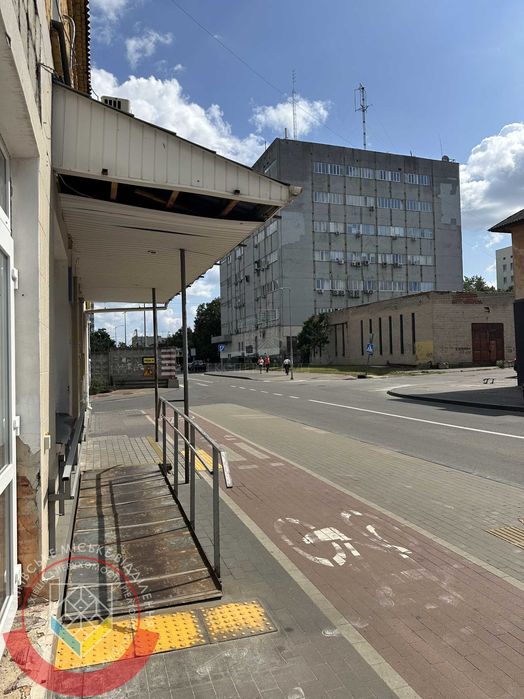 RLT I01 Оренда фасадного приміщення 75 м2 вул. Реміснича, Центр, Ринок