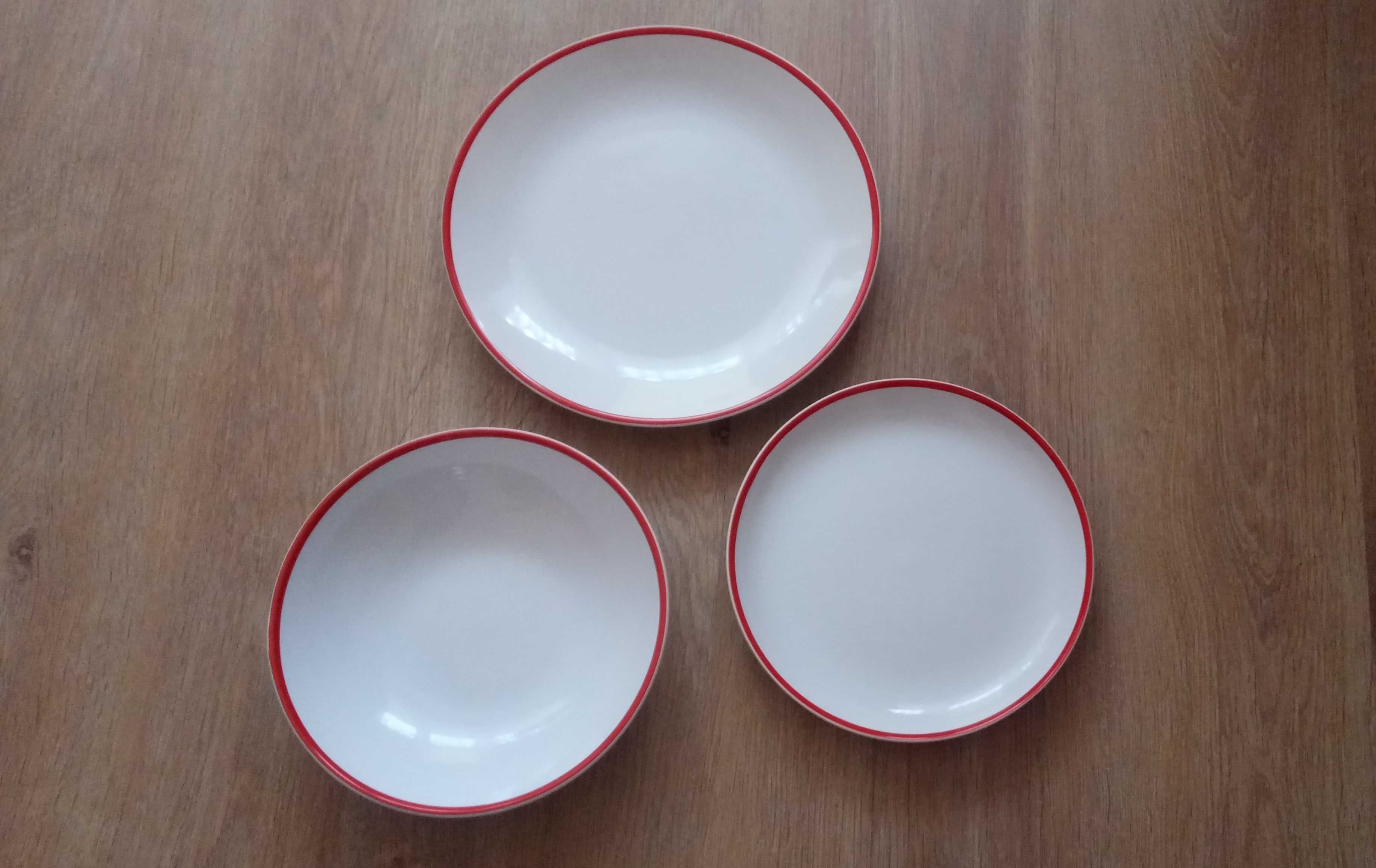 Zastawa stołowa, Biało-Czerwona, 36 elementów,12 osób,F&F Home Basics.