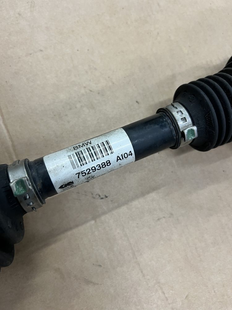 Półoś przegub półośka lewy przód lewa bmw e90 e91 e92 x drive
