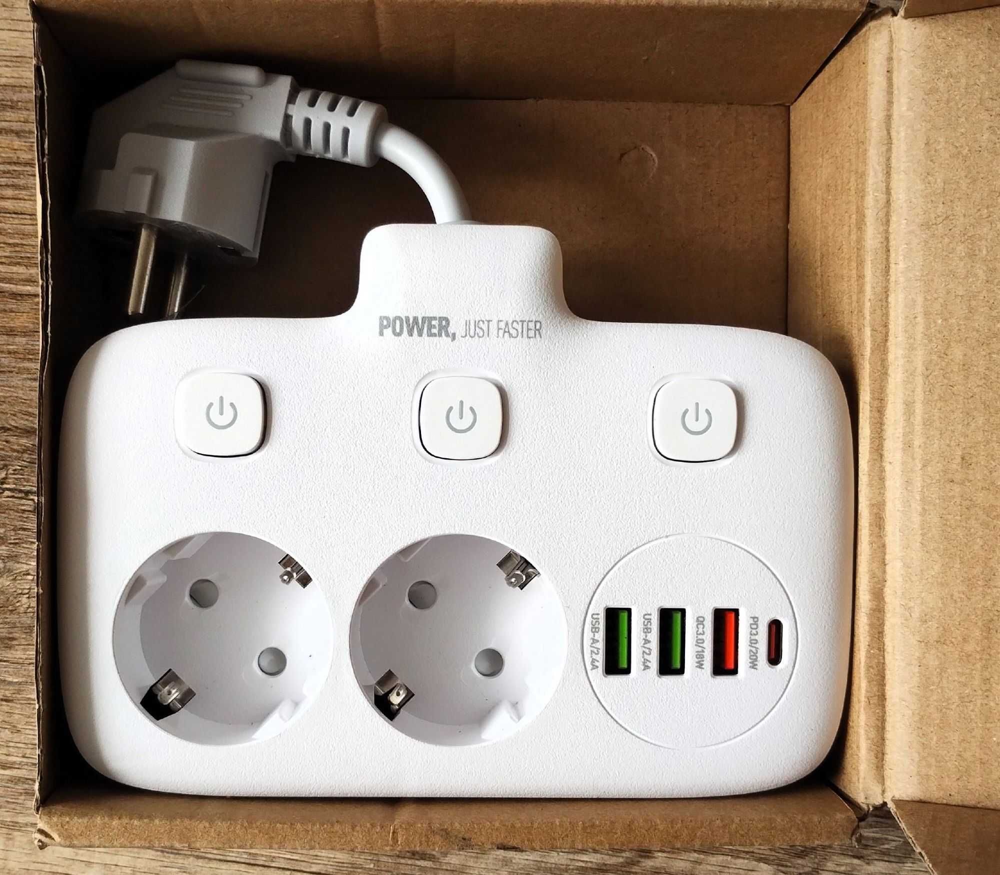 Listwa zasilająca gniazda AC 3xUSB USB-C 20W, 6 w 1