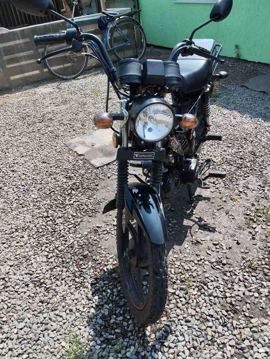 Продам мопед Spark125