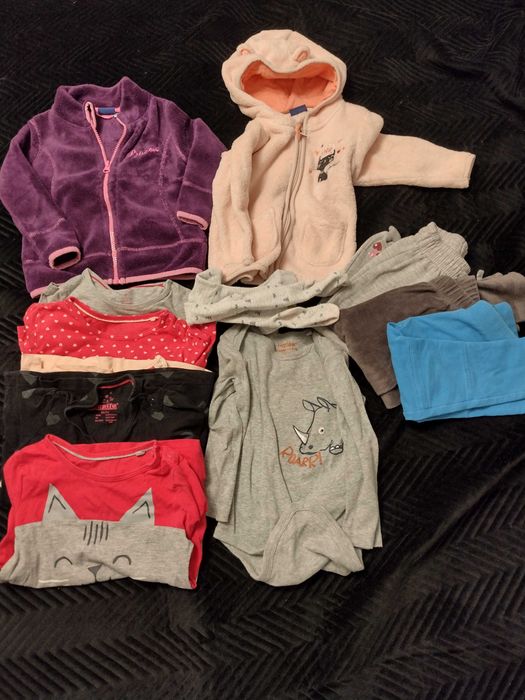 Paka ubrań ciepłe bluzy, bluzki z długim rekawem 86/92