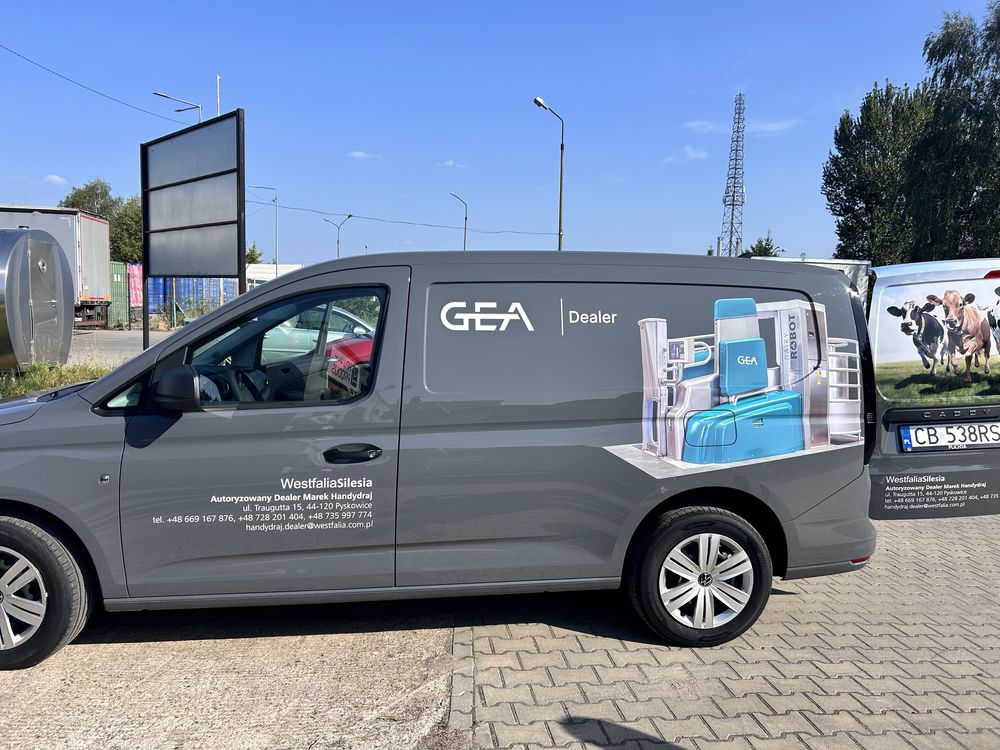 Gea Serwis dojarek robotów udojowych  hale udojowe  karuzele firmy GEA