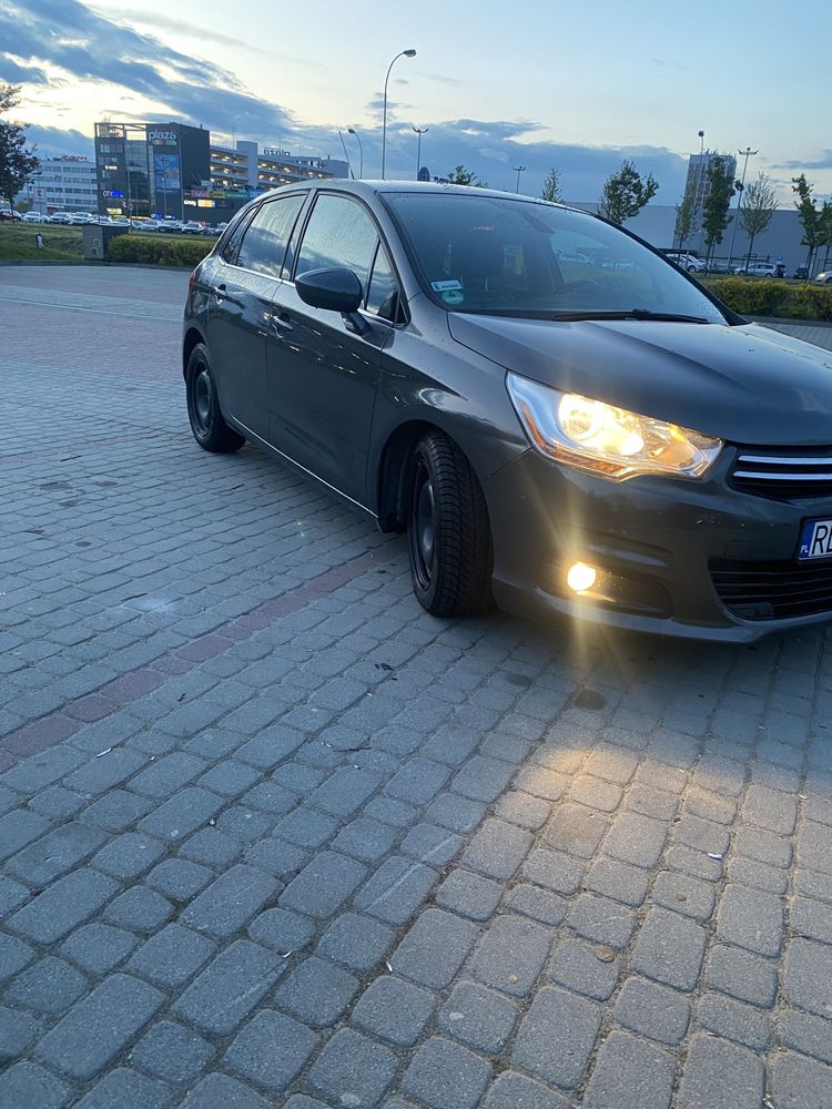 Citroen C4 VTi 1.6 Selection