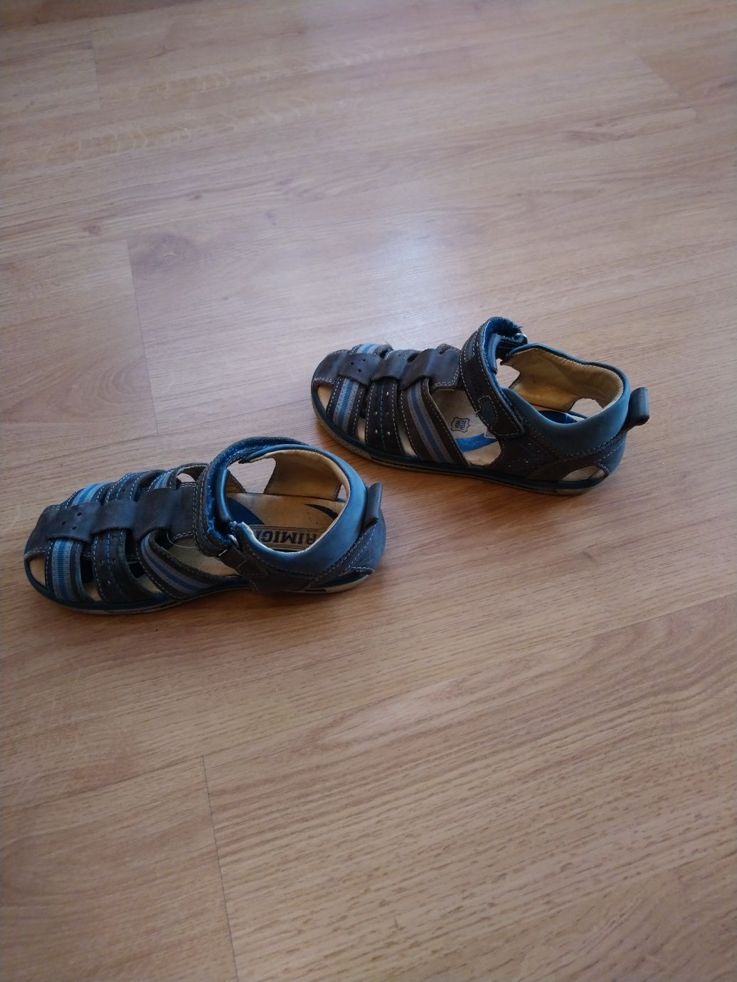 Sandały Primigi R 29