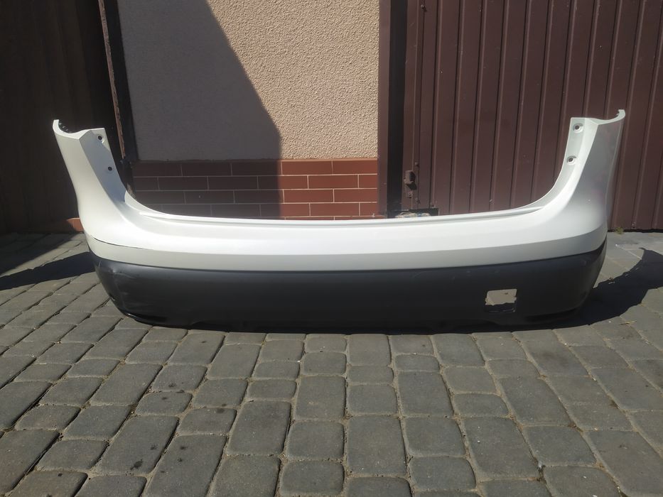 Zderzak tył tylny Nissan Qashqai II J11 13- PDC