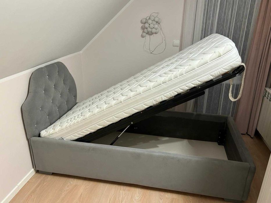 Łóżko firmy Bodzio 90x200, stelażem, materac, pojemnikiem na pościel