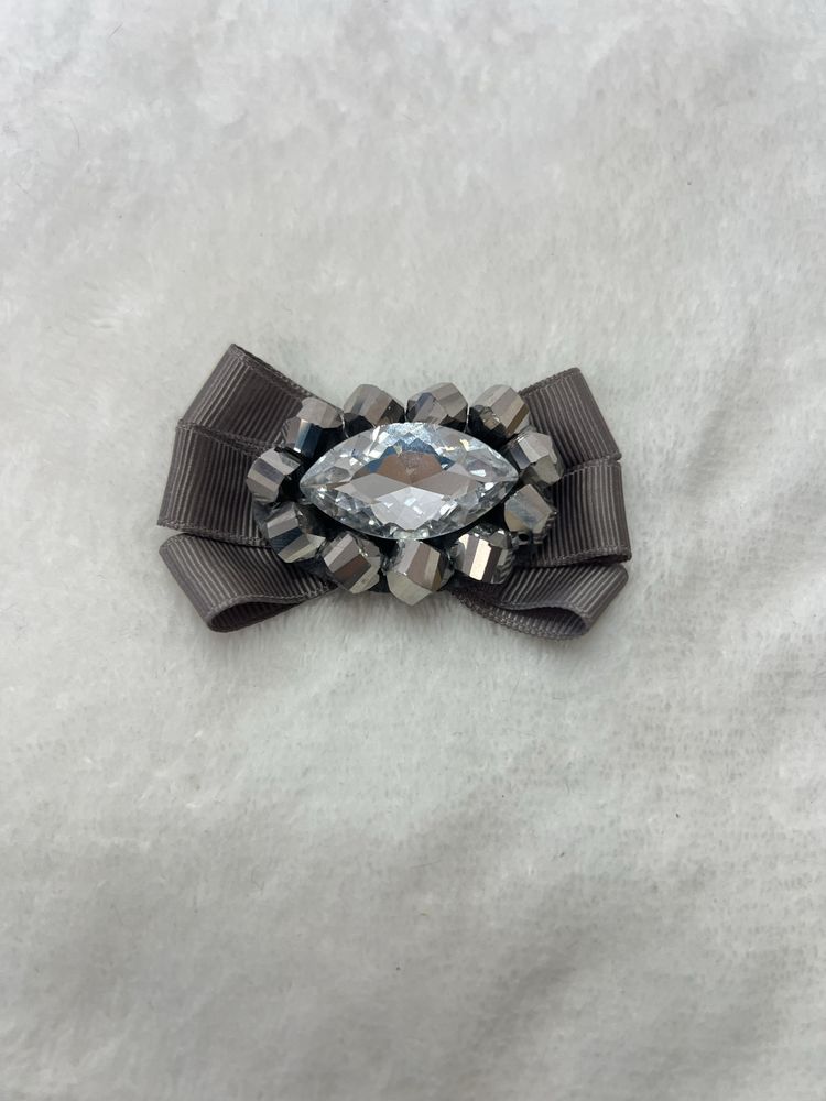 Spinka do chusty elegancka kokardka aesthetic coquette elegant