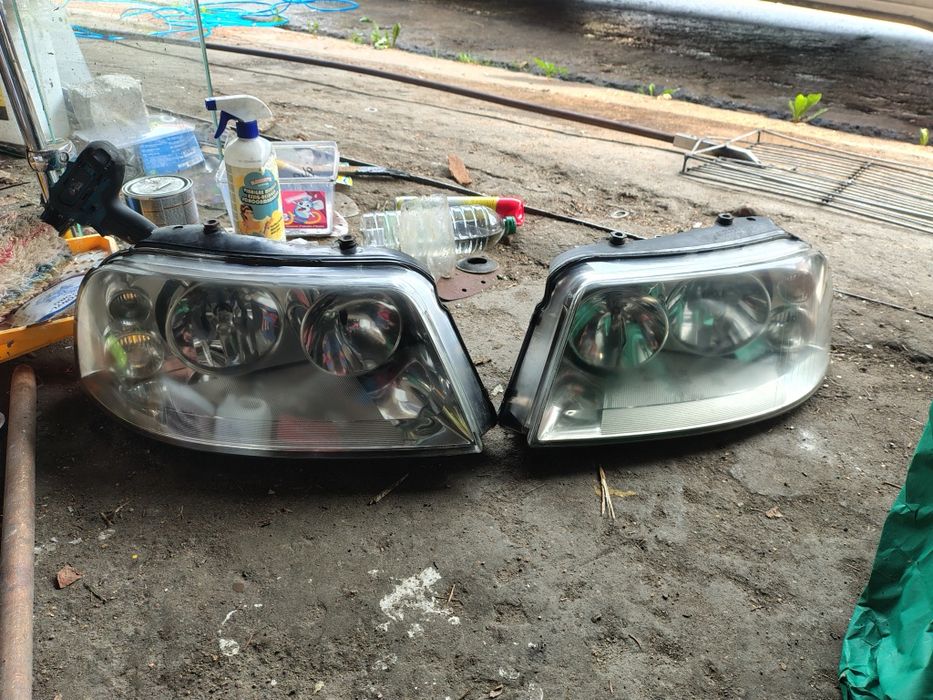 Sprzedam lampy do VW Sharan 2003