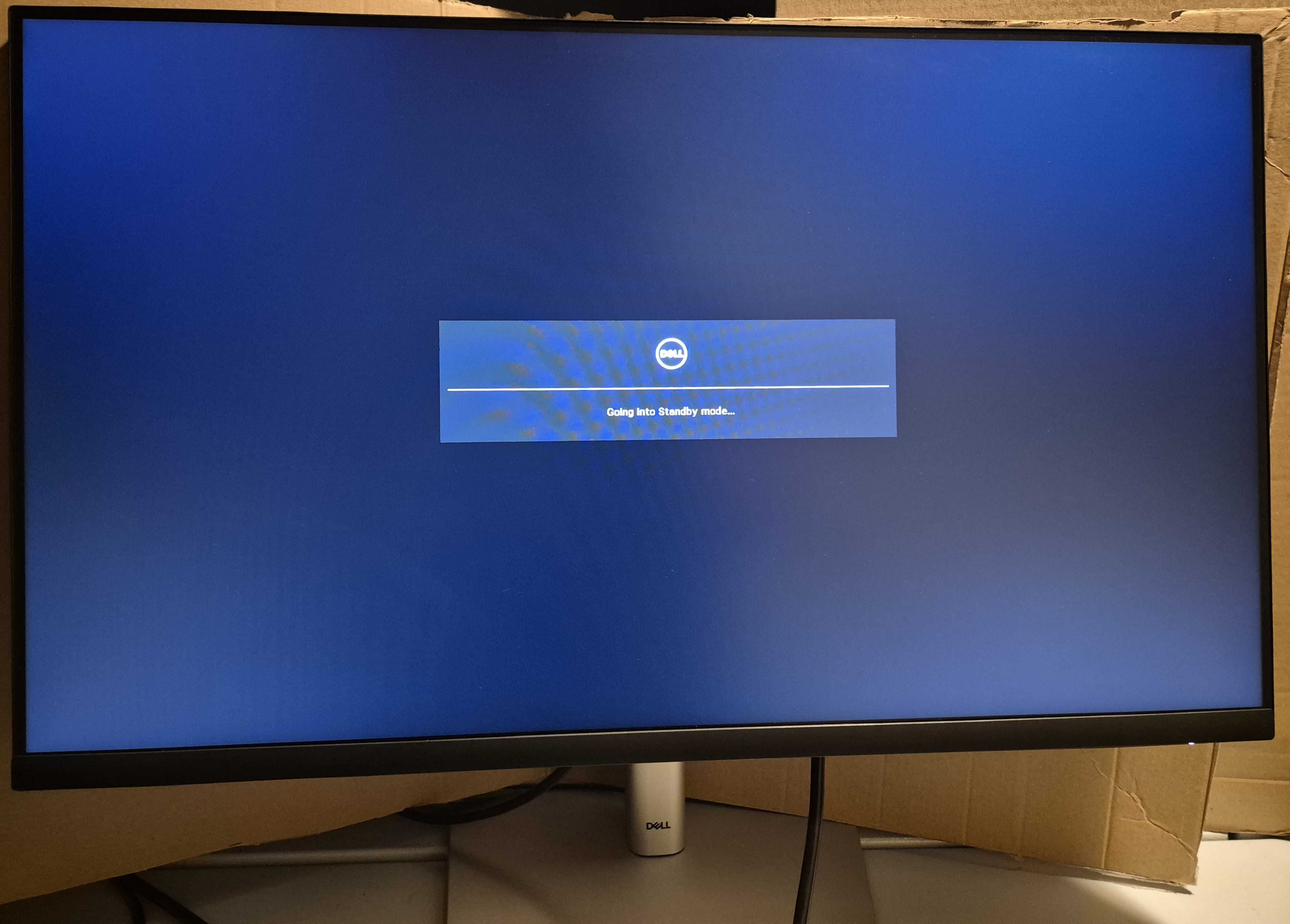 Monitor IPS Dell P2722HE de 27" FullHD USB-C