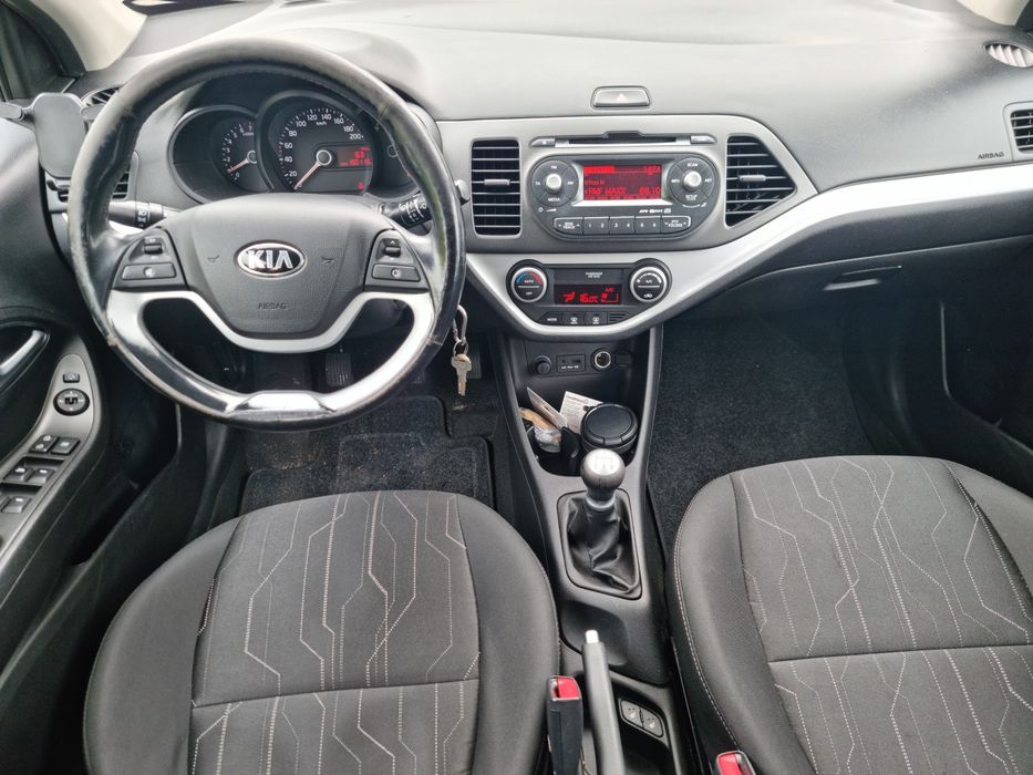 Kia Picanto 1.2 bezyna pelne wyposażenie 150 tys km