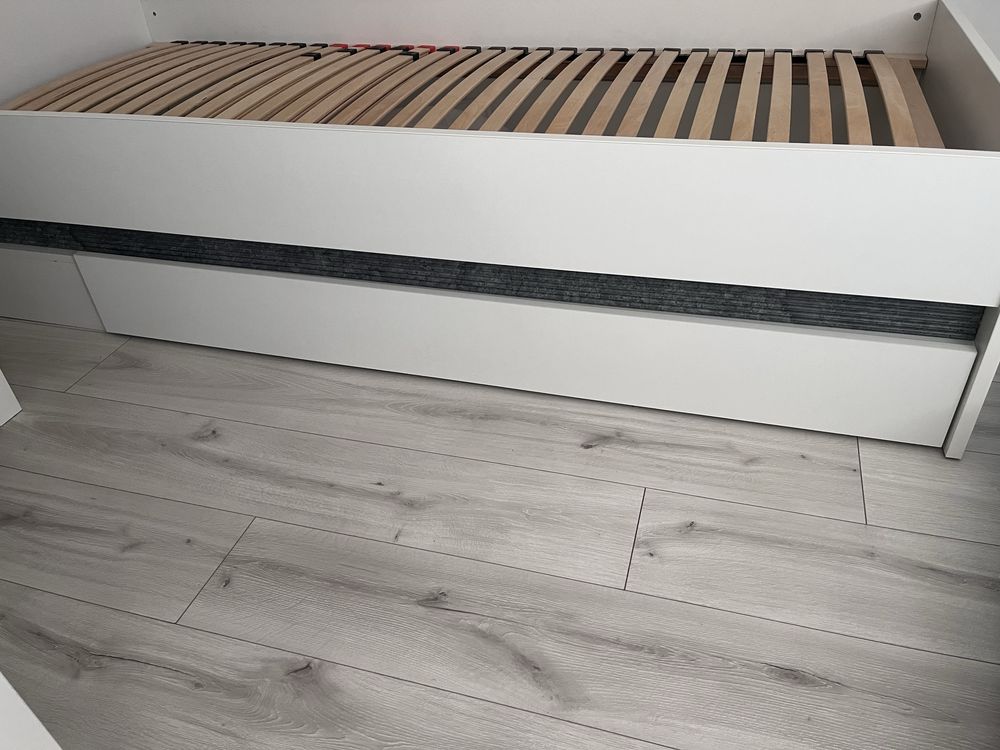 Łóżko młodzieżowe 90x200