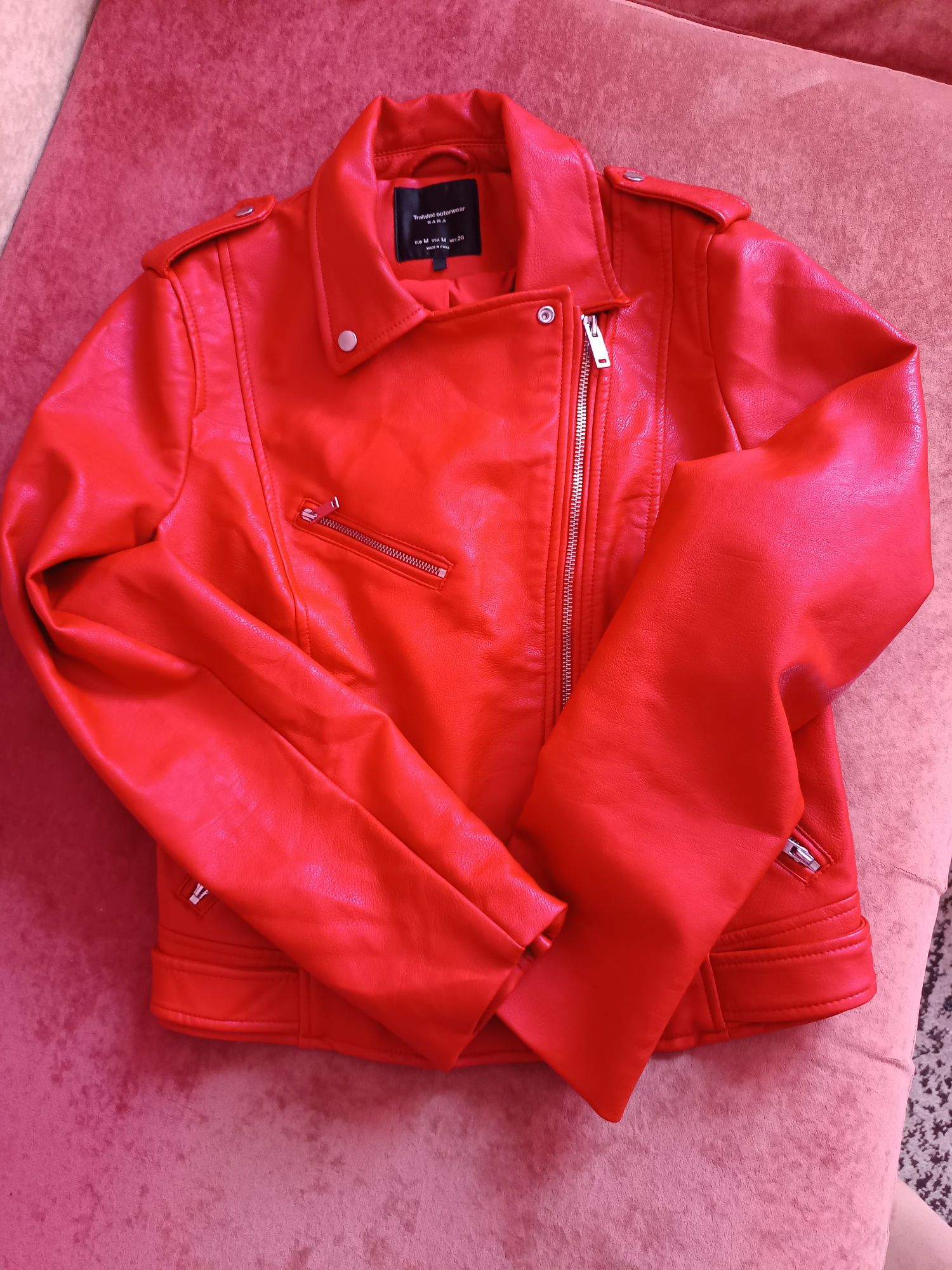 Жіноча косуха Zara