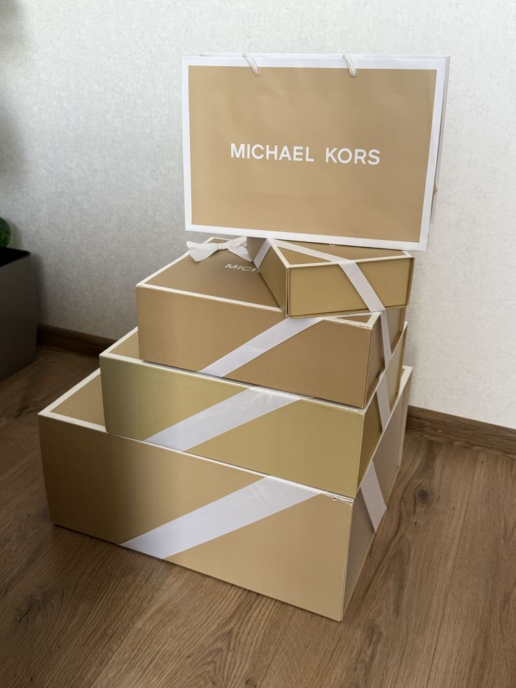 Коробка/пакет Michael Kors