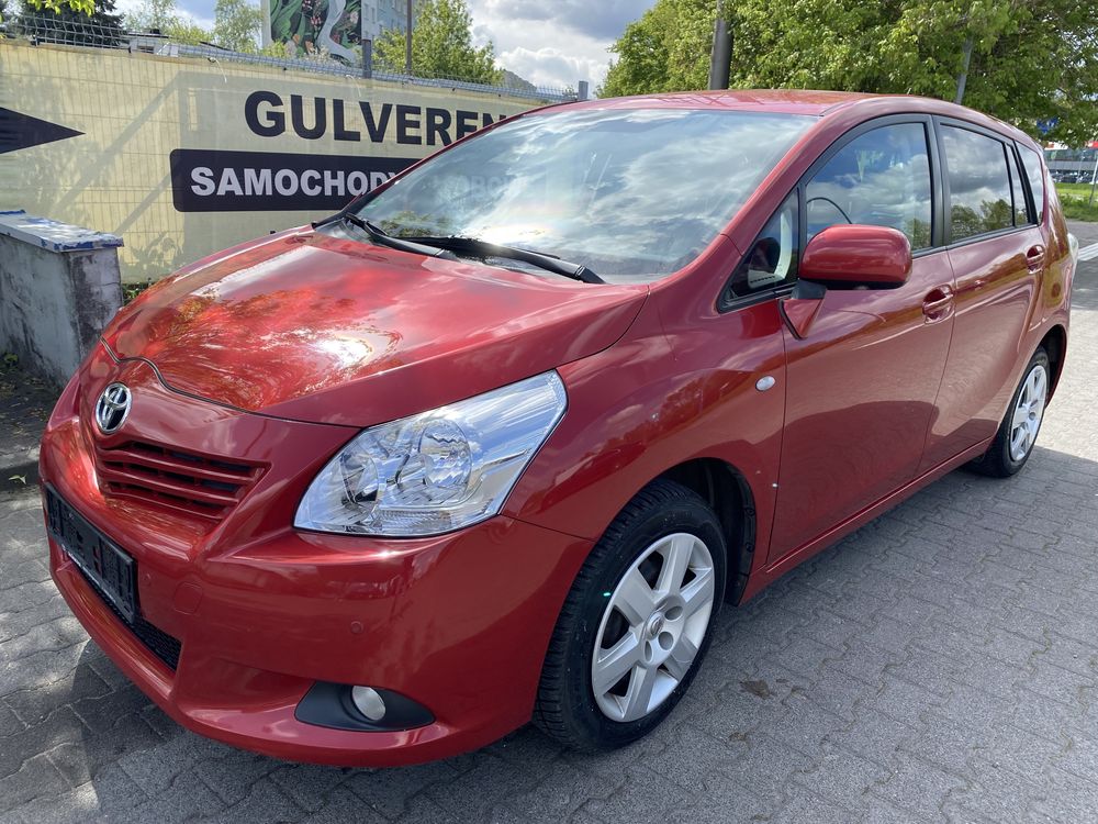 Toyota Corolla Verso 2012 1.6 benz 132KM 135 tys km full wyposazenie