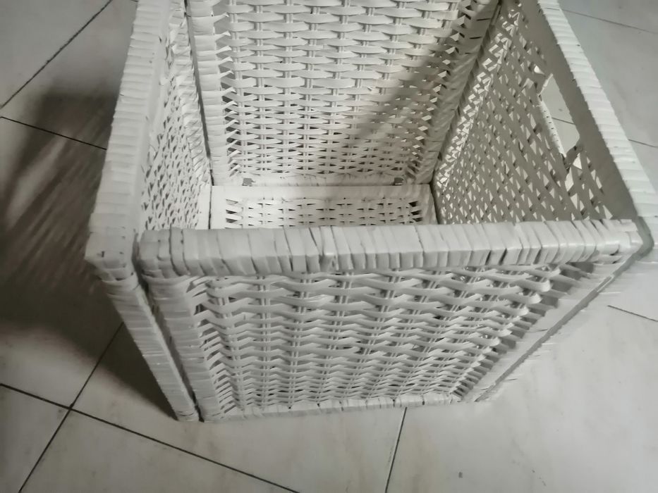 Vendo 5 cestos quase novos