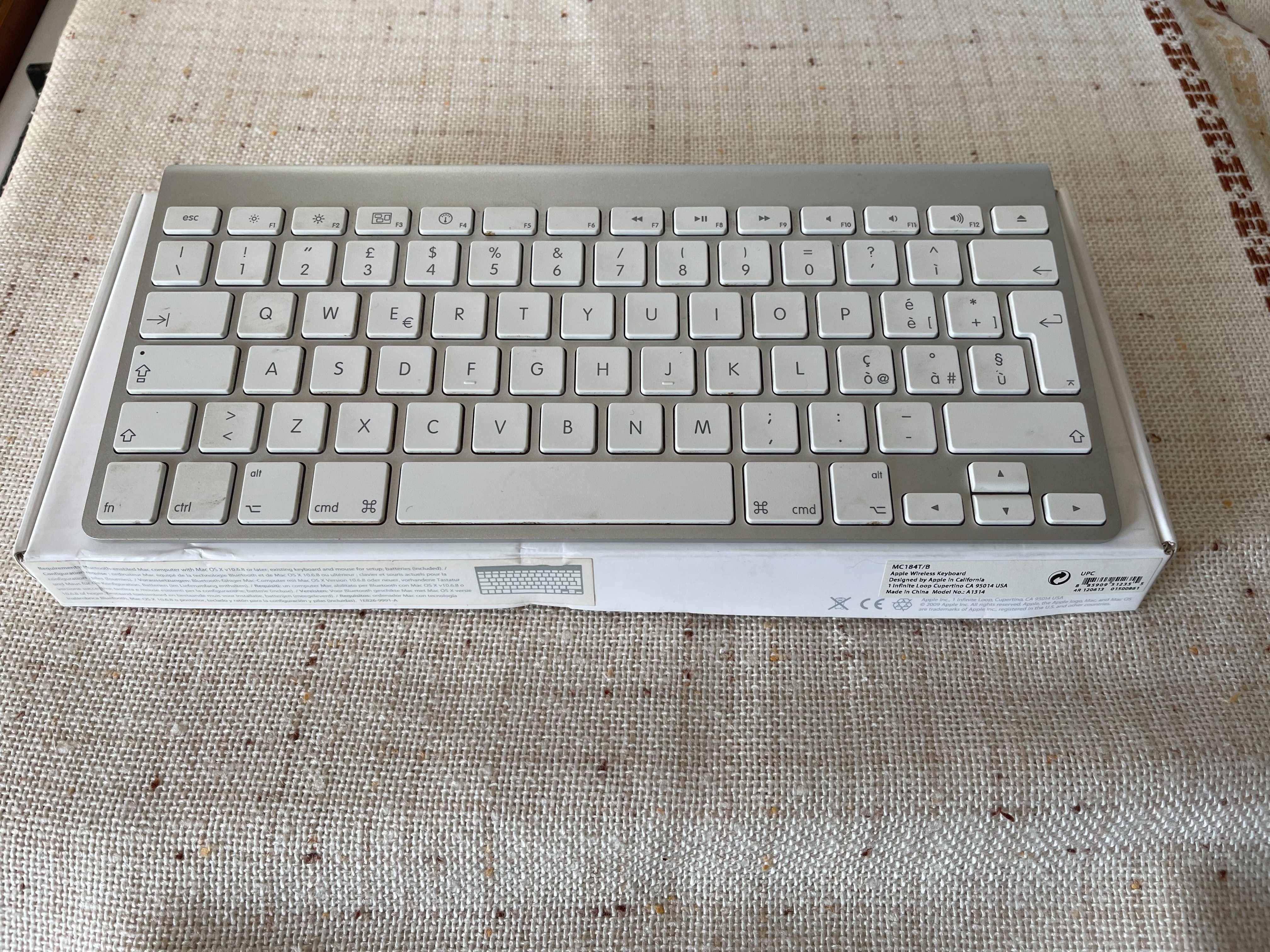 Клавіатура Apple A1314 Wireless Keyboard