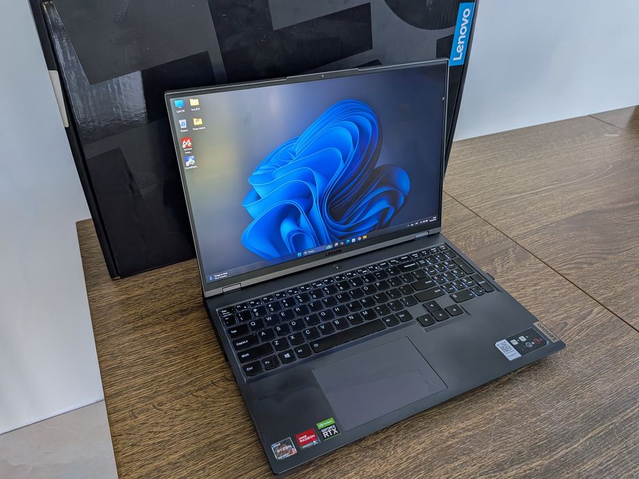 Lenovo Legion 5 Pro Ryzen 5/ram32/RTX3060 6GB/1TB ssd/ 2.5k 240hz