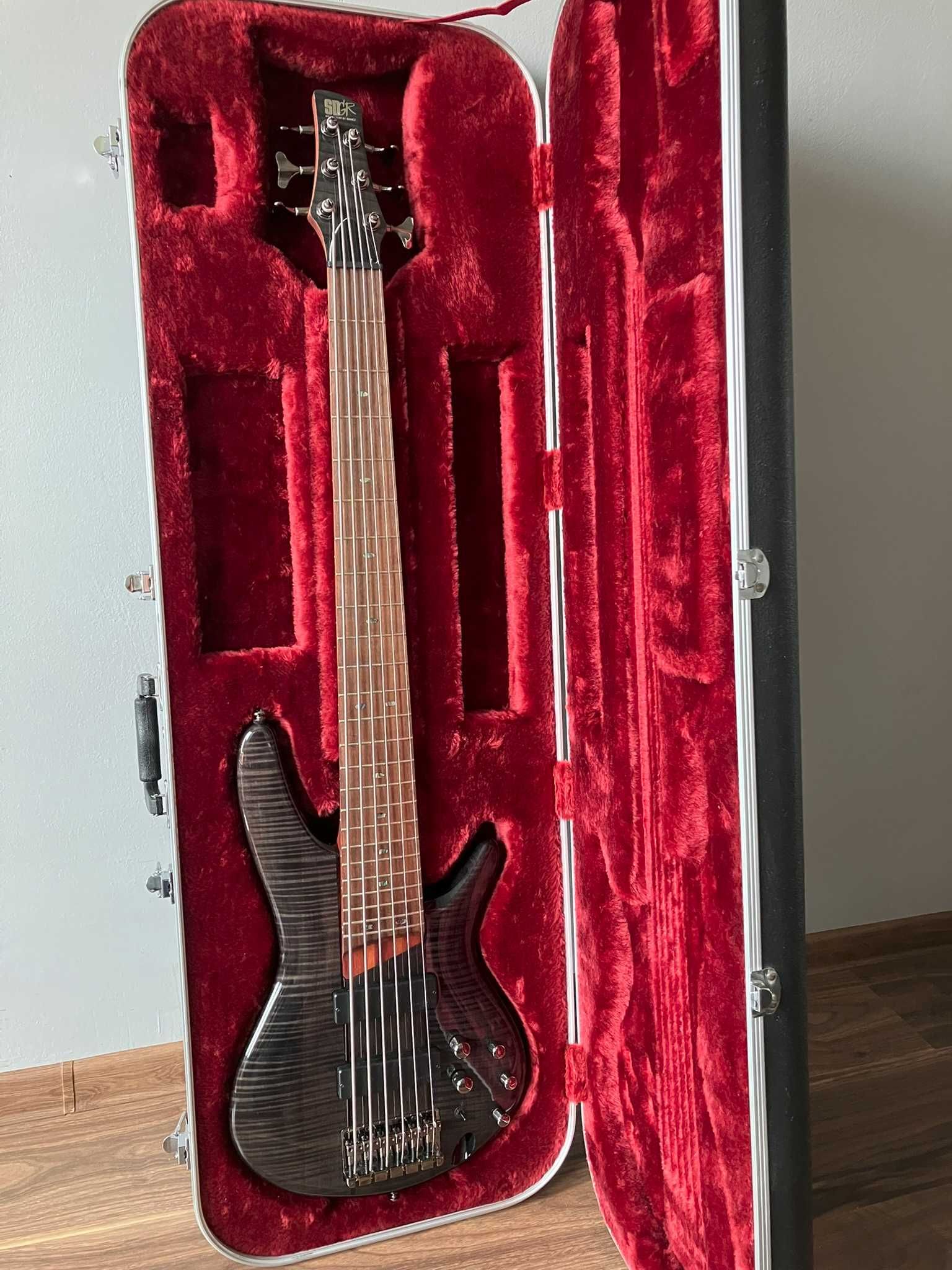 Jak nowa gitara basowa Ibanez SR706 6-strunowa case