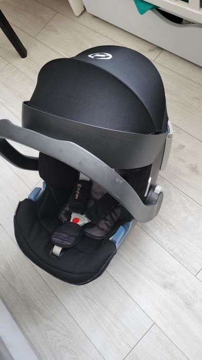 Дитяче автокрісло Cybex 0-13 кг