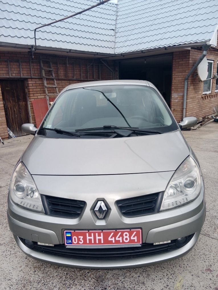 Продам авто Рено Гранд Сценік 2007 рік .