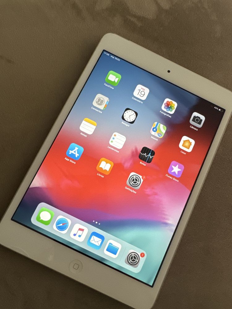 iPad mini 2 Wi-Fi + Cellular 128GB