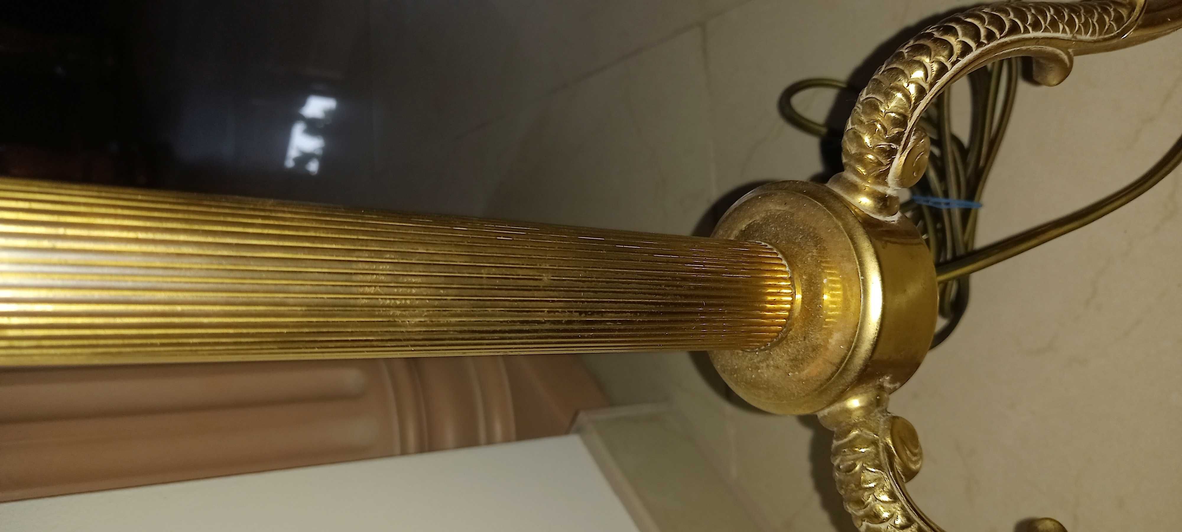 Przedwojenna lampa stojąca - mosiężna. Ładnie zdobiona i stylowa.