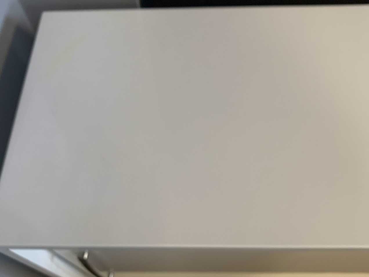 Szafka bufet 150 cm na nóżkach