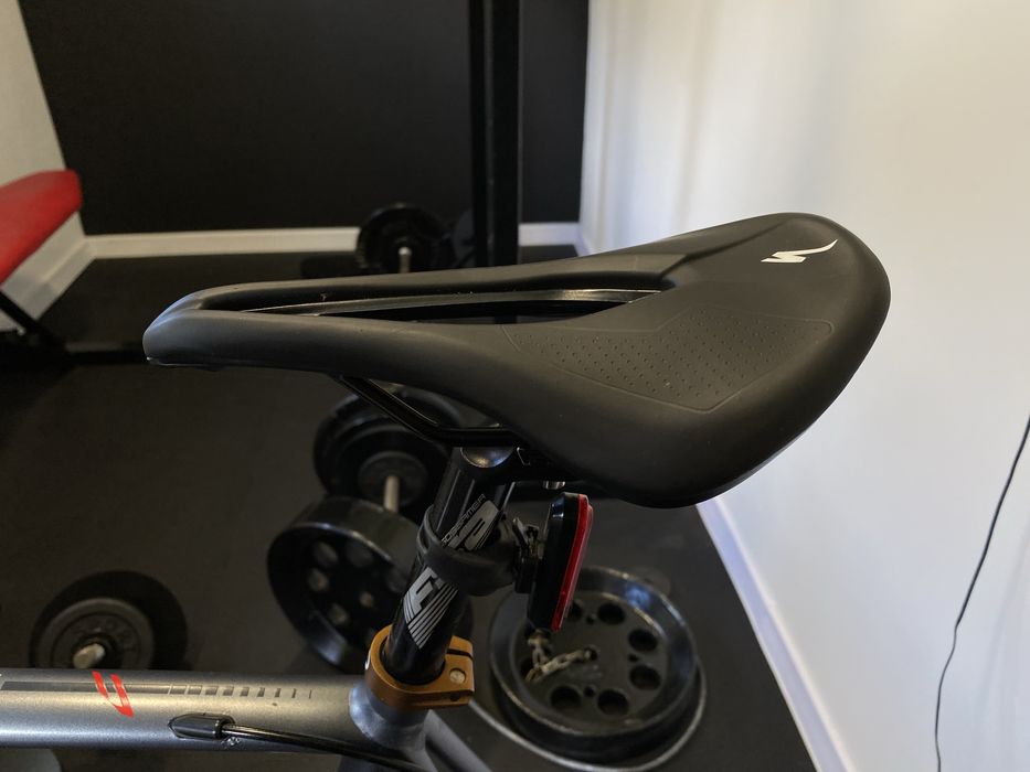 Siodełko Specialized Power Comp 143mm