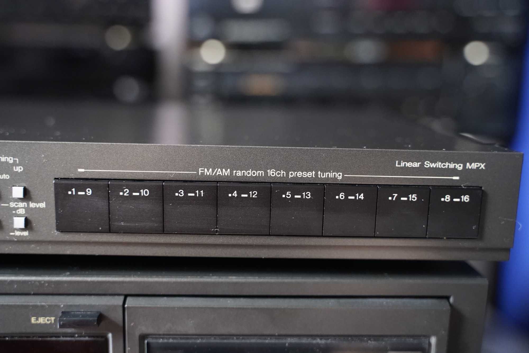 Tuner Technics ST 3-cyfrowa synteza częstotliwości sterowana kwarcem
