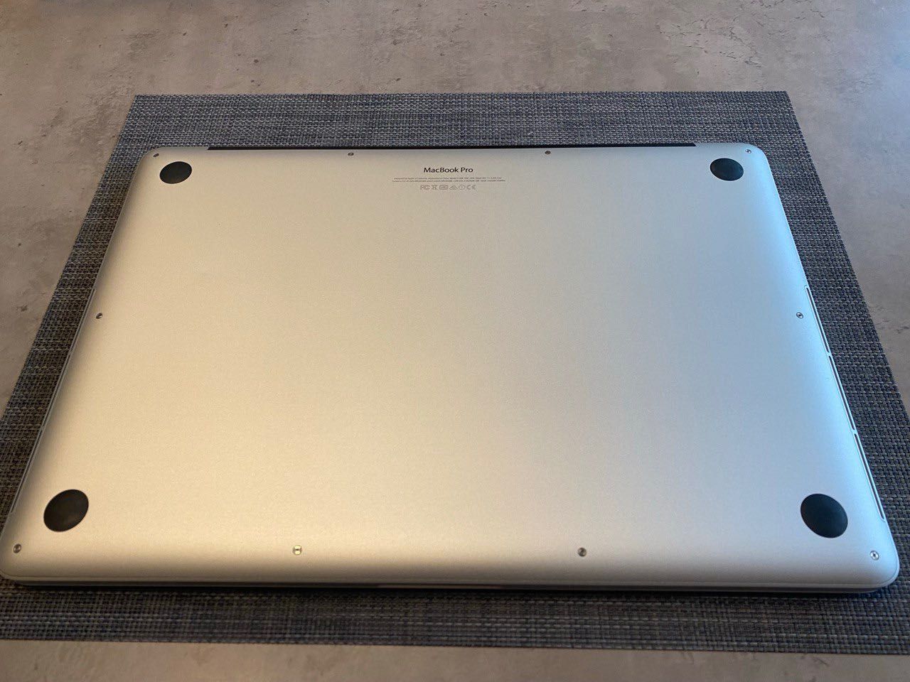 Apple MacBook Pro 15 A1398, Retina, i7-16Gb-1Tb